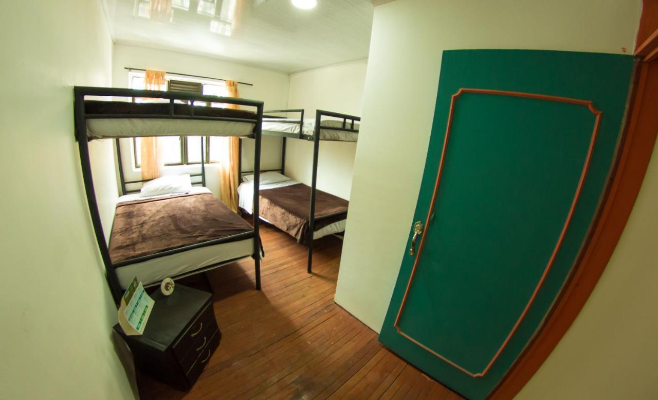 Kimana Hostal Санта-Роса-де-Кабаль Екстер'єр фото